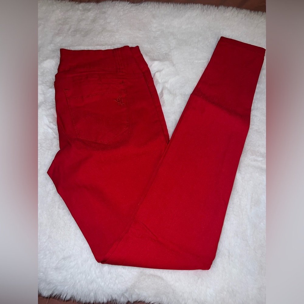 4/$10 Bundle Sale: EUC Red Jeans - Picture 4 of 5